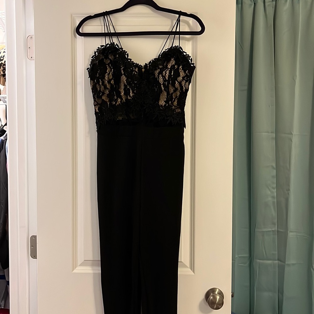 Beautiful lace jumpsuit! Only worn once!